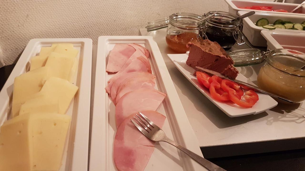 Karlskoga Folkhögskola Vandrarhem Udden Exteriör bild