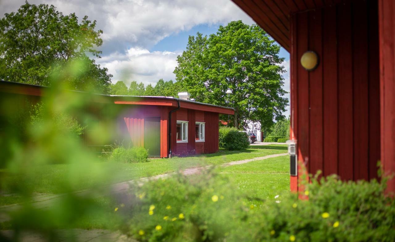 Karlskoga Folkhögskola Vandrarhem Udden Exteriör bild