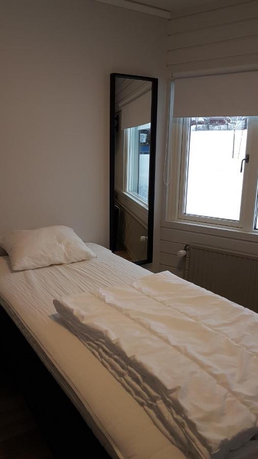 Karlskoga Folkhögskola Vandrarhem Udden Exteriör bild